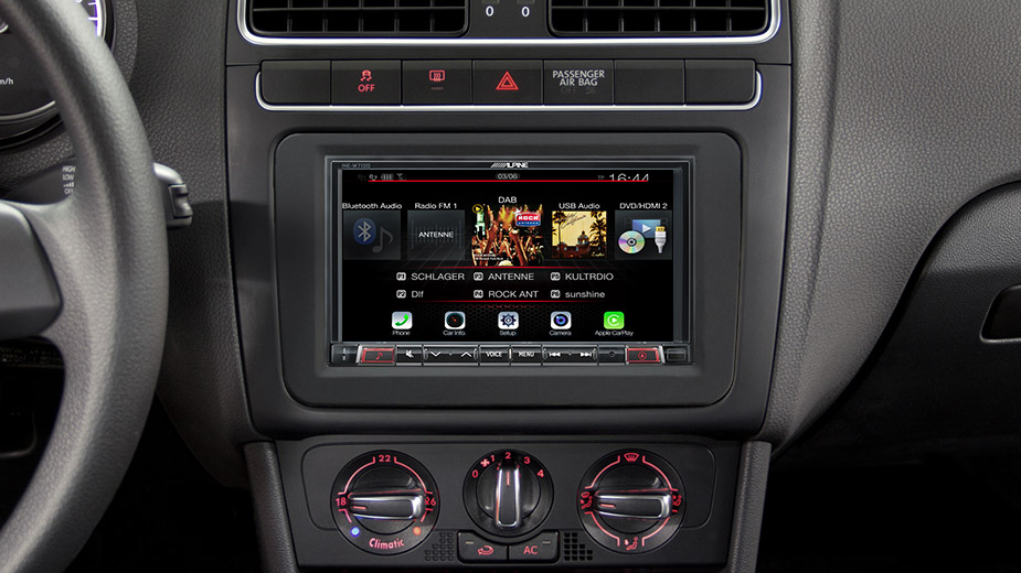 INE W710D Navigation System in Polo 5 with DAB Radio Bluetooth DVD