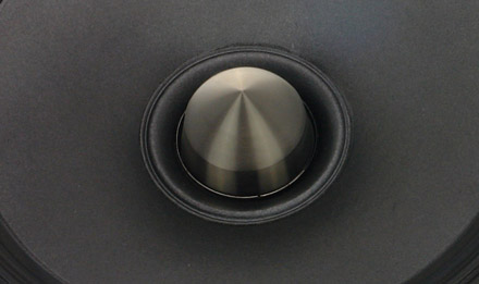 Wave Guide Focuses the Sound